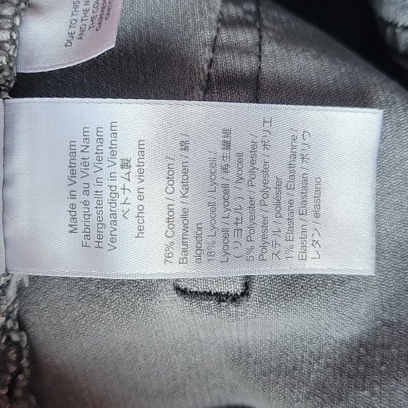 J CREW Vintage Slim straight Pant In Garment-Dyed Corduroy/ 27. - Picture 4 of 11